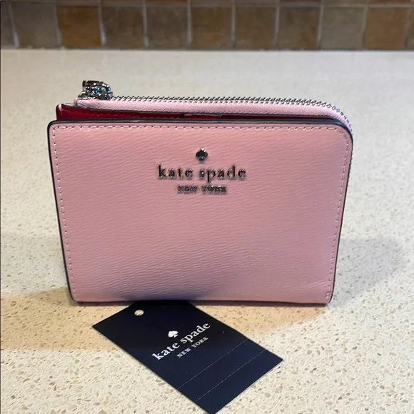 Kate Spade Madison NWT Light Pink Leather Wallet MSRP $189 - Picture 1 of 9